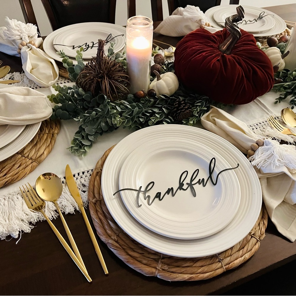 Thanksgiving Kitchen Dining Table Place Settings 4-piece Faux-Leather